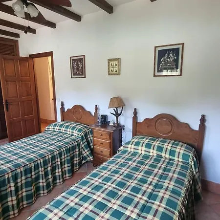 Сasa de vacaciones Aljubea Vivienda Turística Rural *
